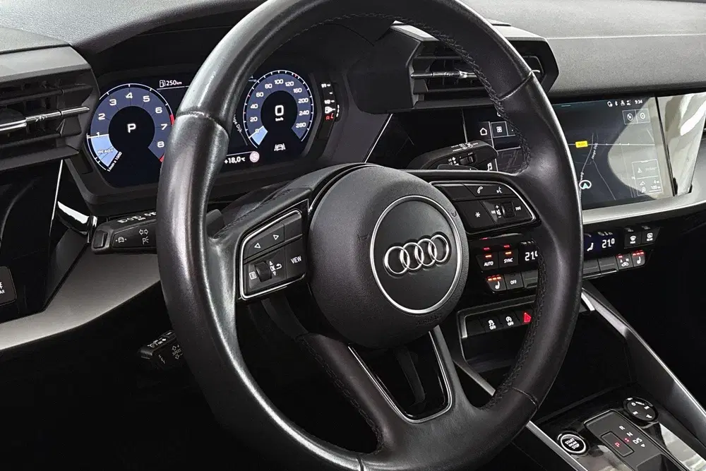 Audi A3 35 TFSI Advanced Automaat Stoelverwarming uit 2022, foto 10