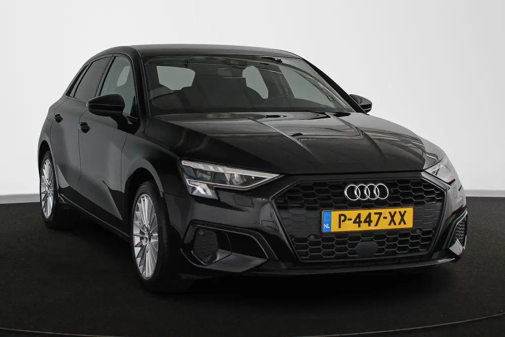 Audi A3 35 TFSI Advanced Automaat Stoelverwarming uit 2022, foto 2