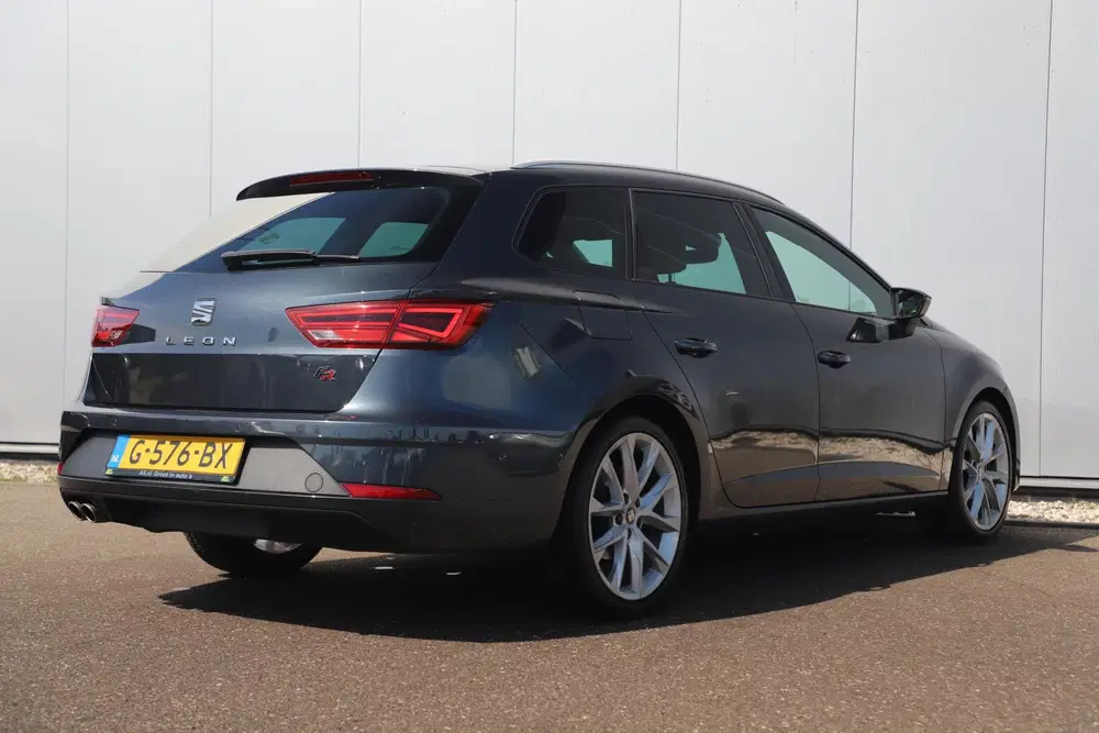 SEAT Leon 1.5 TSI FR Business Intense 131PK Virtual uit 2019, foto 4