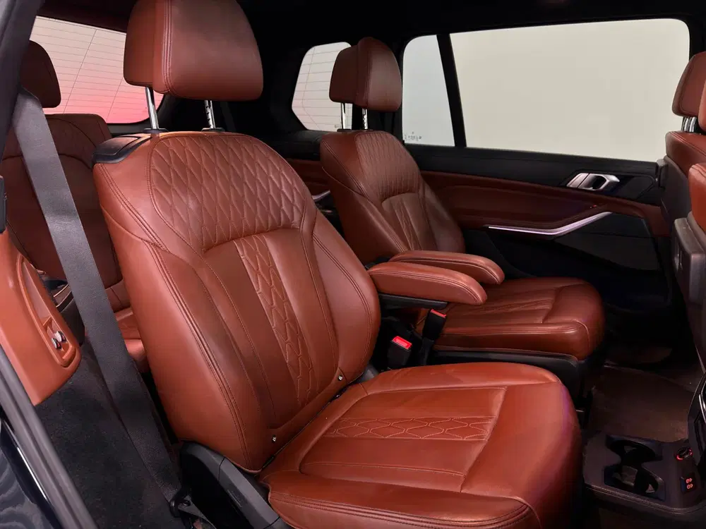 BMW X7 XDrive40i 6P. uit 2020, foto 13