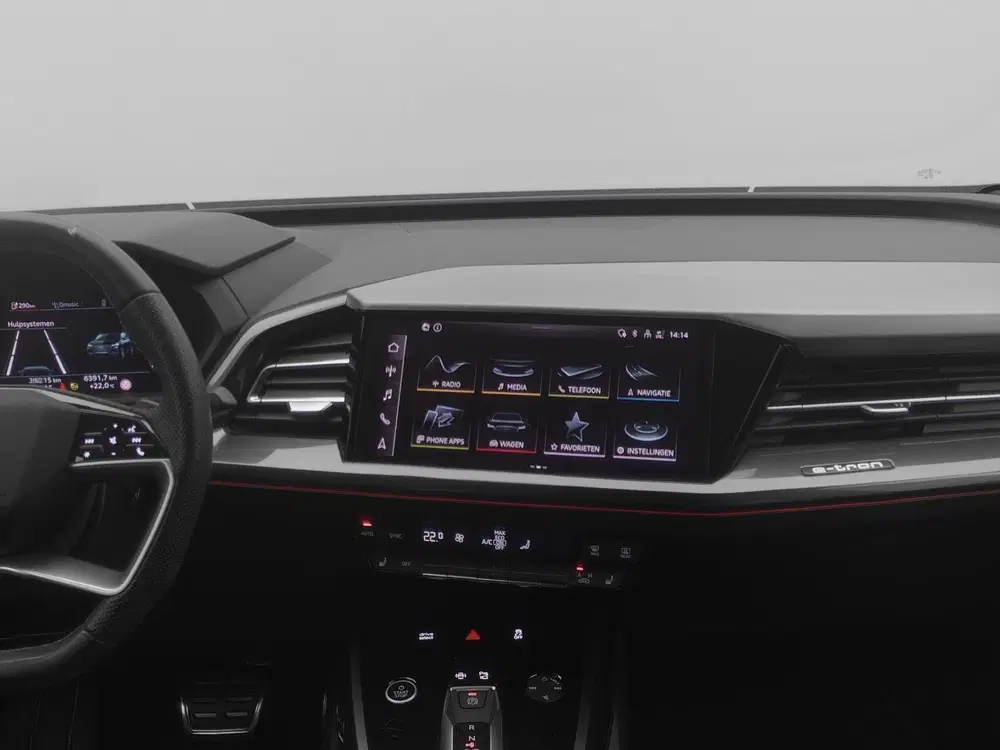 Audi Q4 e-tron 45 S Edition 286 PK 82 kWh uit 2024, foto 10