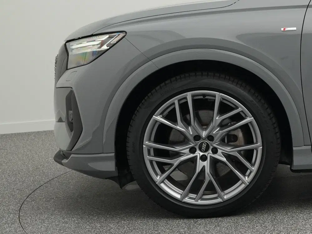 Audi Q4 e-tron 45 S Edition 286 PK 82 kWh uit 2024, foto 8