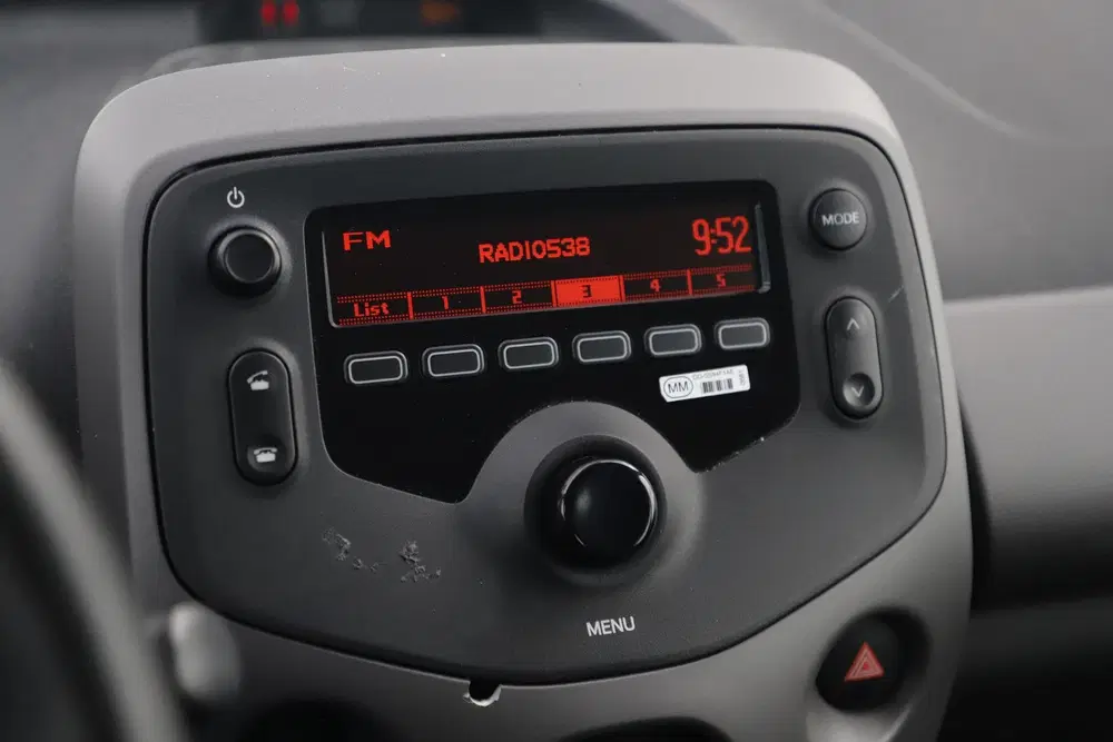 Peugeot 108 1.0 e-VTi Active Airco Radio Bluetooth Ele uit 2020, foto 13
