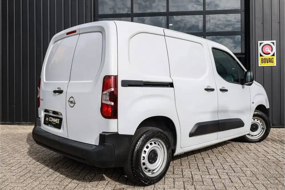 Opel Combo 1.5 BlueHDi 100 S&S L1 AC I Cr. Control I uit 2024, foto 3