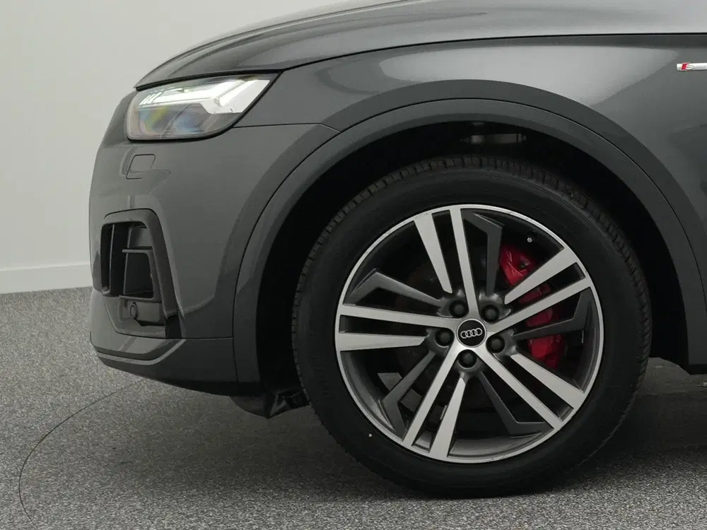 Audi Q5 55 TFSI e 367 PK S edition uit 2021, foto 7