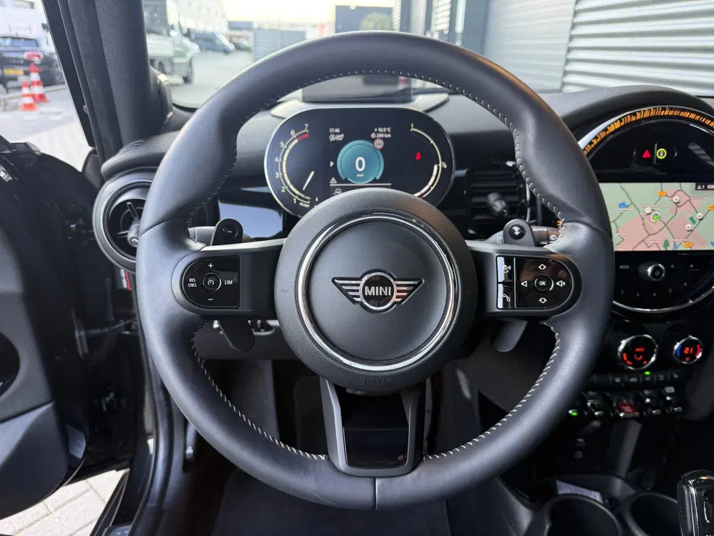 Mini Cooper S 2.0 Cooper S Pano uit 2022, foto 10