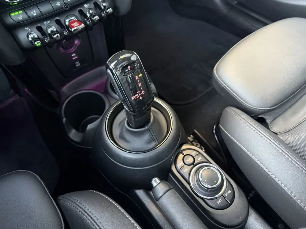 Mini Cooper S 2.0 Cooper S Pano uit 2022, foto 9