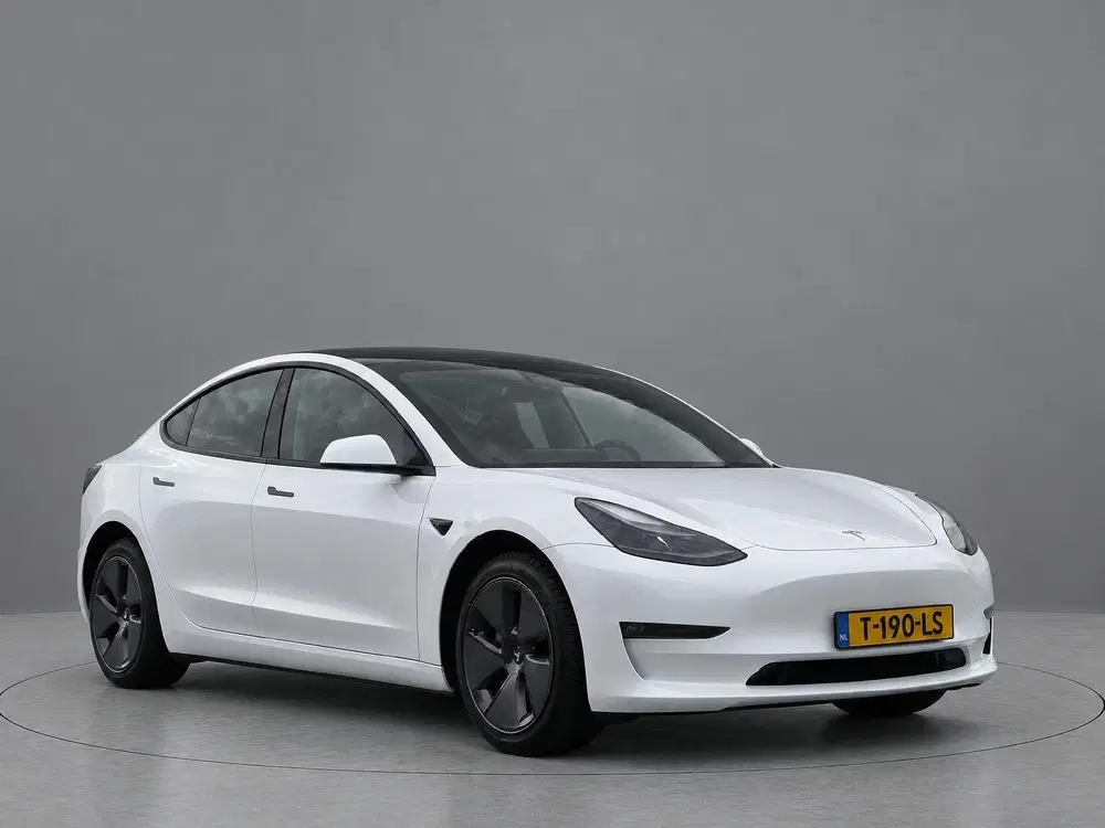 Tesla Model 3 Long Range RWD 75kWh SOH 92 uit 2023, foto 12