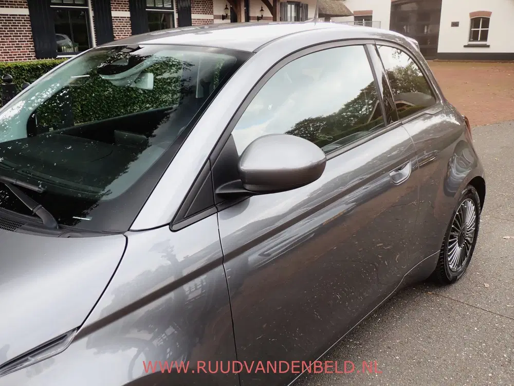 Fiat 500 42kWh 88%SOH PASSION CARPLAY uit 2021, foto 7