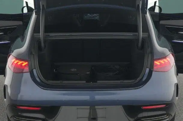 Mercedes-Benz EQE 300 AMG 90 kWh AMG Line uit 2025, foto 10