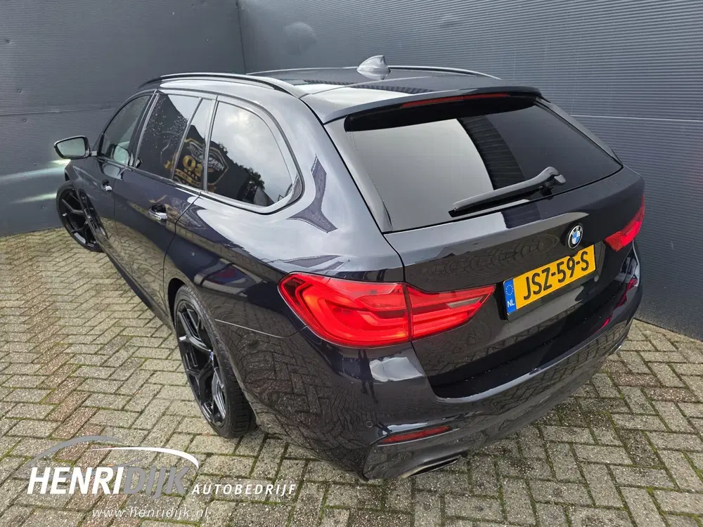 BMW 5-serie 530i xDrive High Executive M Sport Pano uit 2019, foto 2