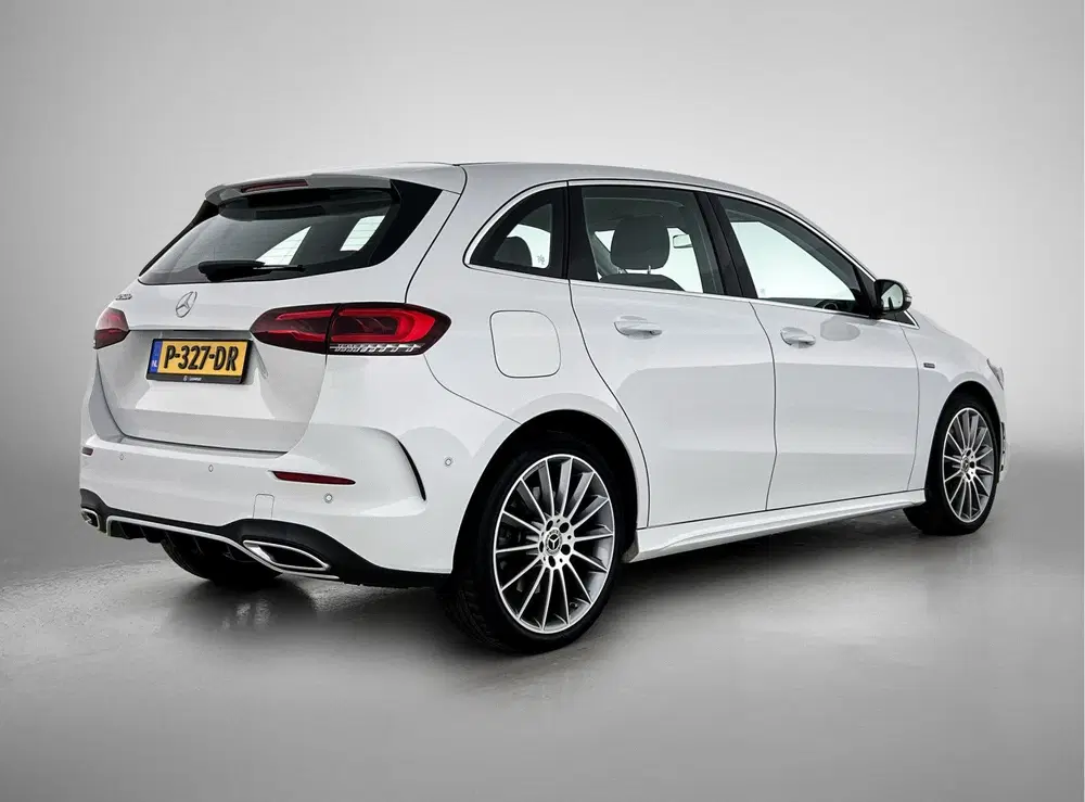 Mercedes-Benz B-Klasse 250 e uit 2021, foto 2