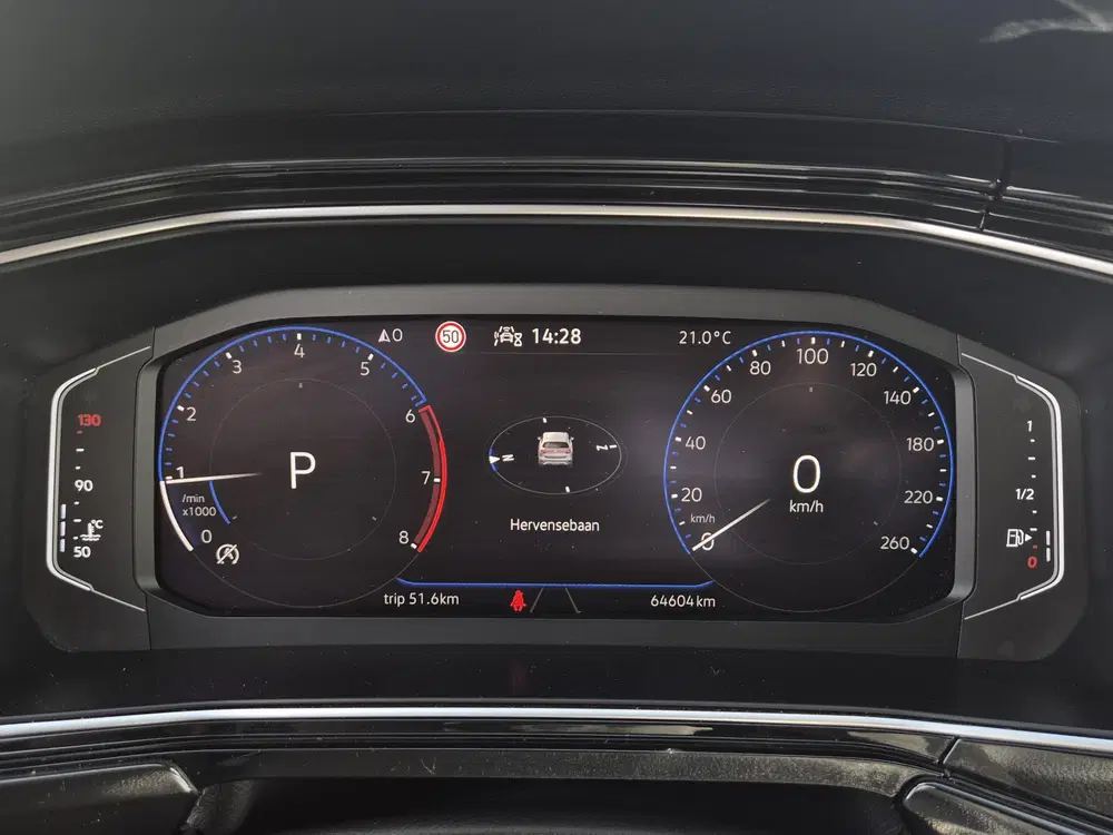 Volkswagen T-Cross 1.0 TSI R-Line uit 2022, foto 4