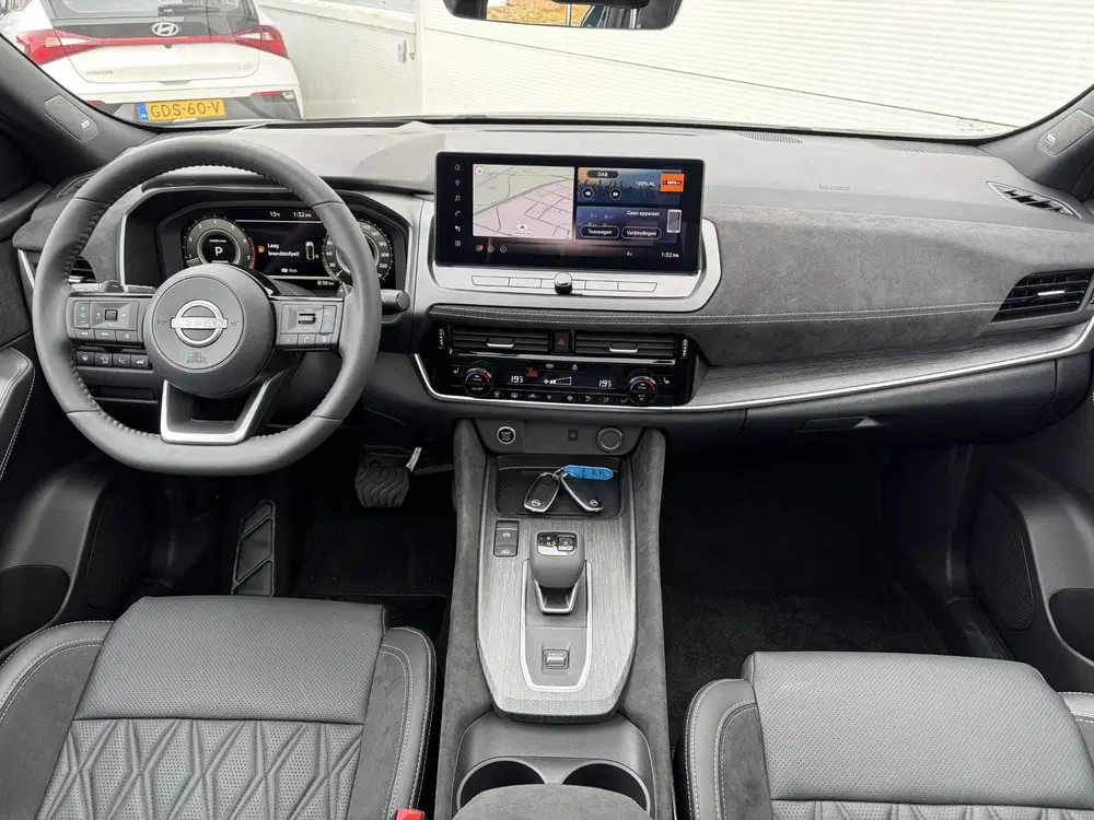 Nissan Qashqai 1.3 MHEV Xtronic Tekna Plus uit 2026, foto 2