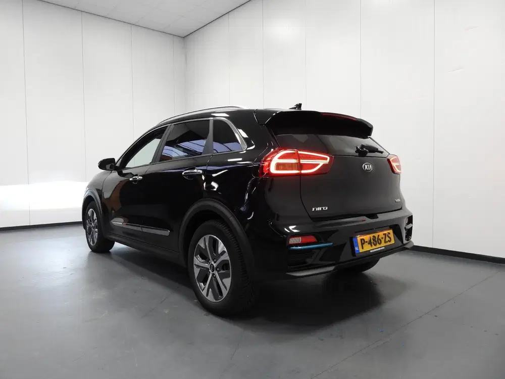 Kia Niro ExecutiveLine 64 kWh LEER uit 2022, foto 3