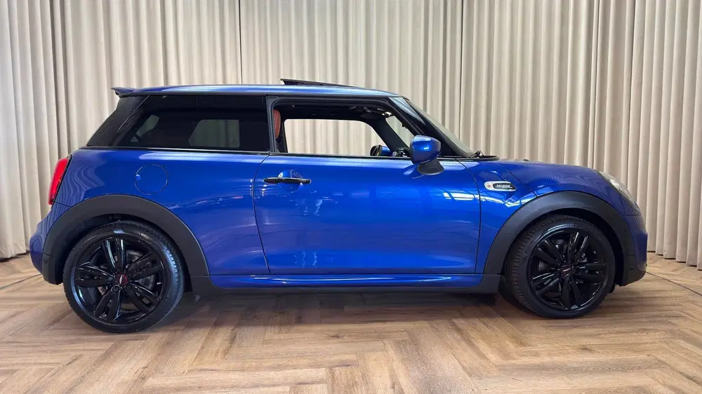 Mini John Cooper Works 1.5 Cooper Dalston Edition uit 2021, foto 11