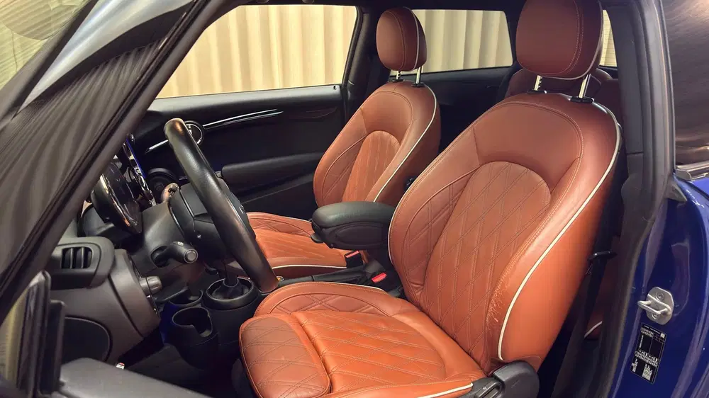 Mini John Cooper Works 1.5 Cooper Dalston Edition uit 2021, foto 14