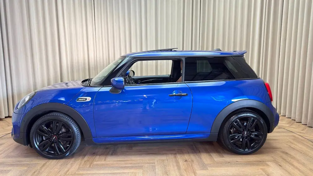 Mini John Cooper Works 1.5 Cooper Dalston Edition uit 2021, foto 5