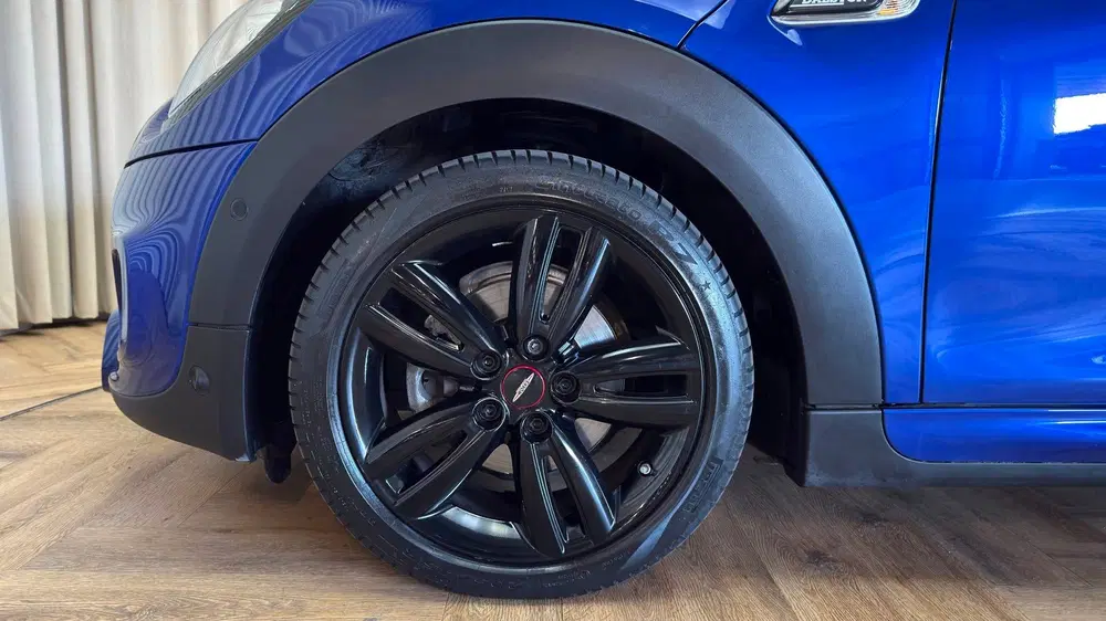 Mini John Cooper Works 1.5 Cooper Dalston Edition uit 2021, foto 6