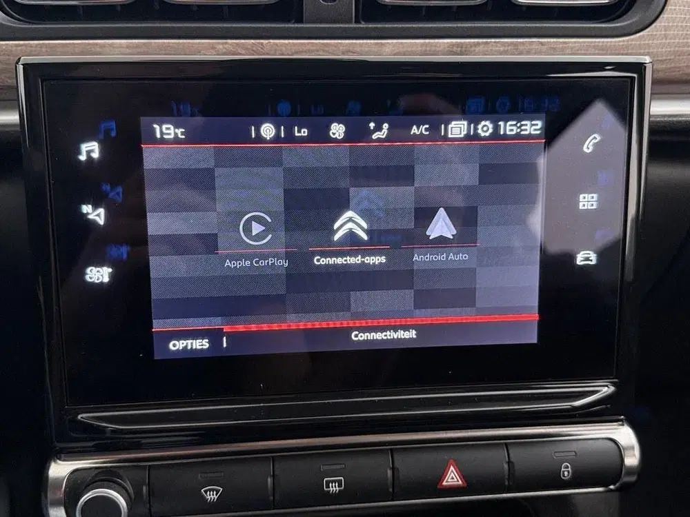 Citroën C3 Citroen C3 1.2T 110PK Shine Camera uit 2021, foto 15
