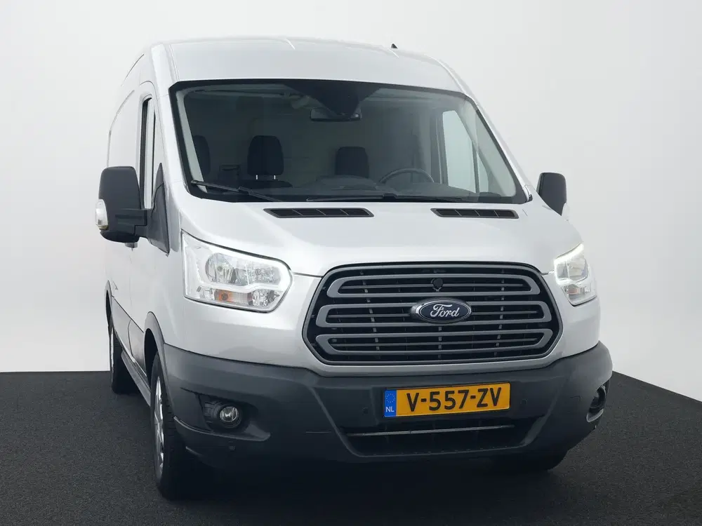 Ford Transit 350 2.0 TDCI 130 pk L2H2 Trend uit 2019, foto 3