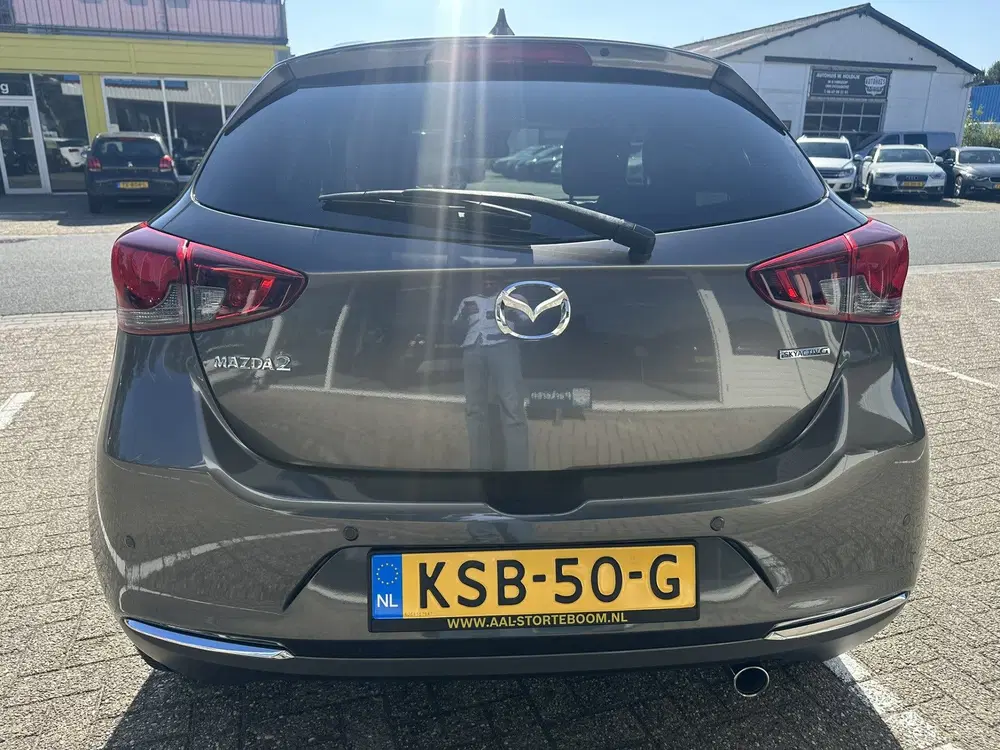 Mazda 2 1.5 Skyactiv-G Luxury uit 2021, foto 10
