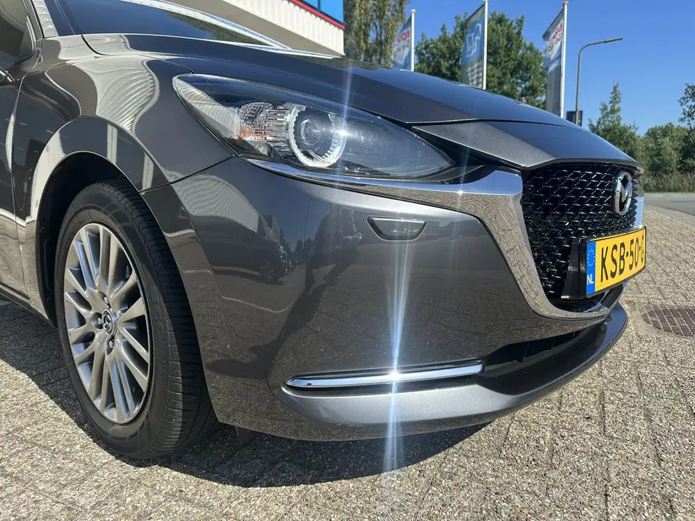 Mazda 2 1.5 Skyactiv-G Luxury uit 2021, foto 15