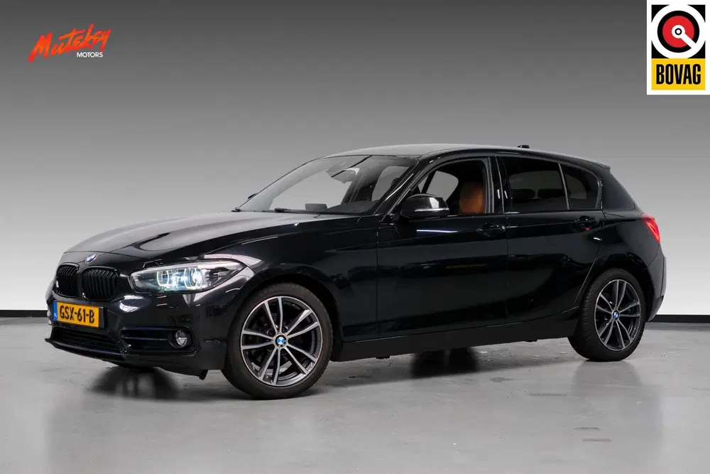 BMW 1-serie 118i Edition Sport Line Shadow uit 2019, foto 2