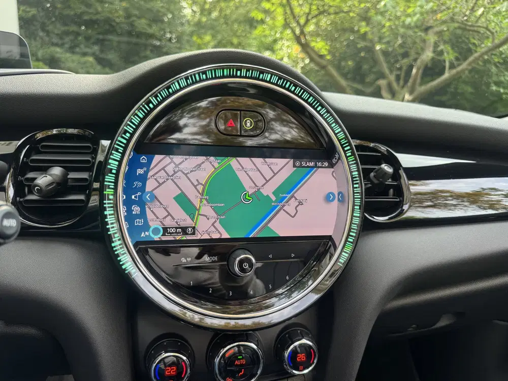 Mini Cabrio 2.0 Cooper S uit 2020, foto 8