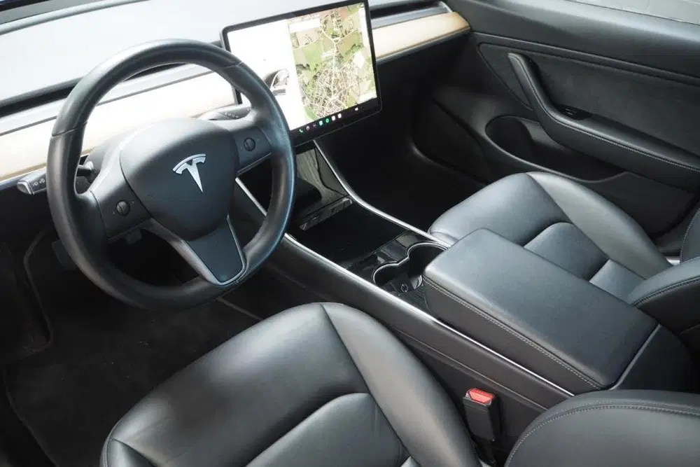 Tesla Model 3 Long Range AWD AutoPilote uit 2019, foto 4