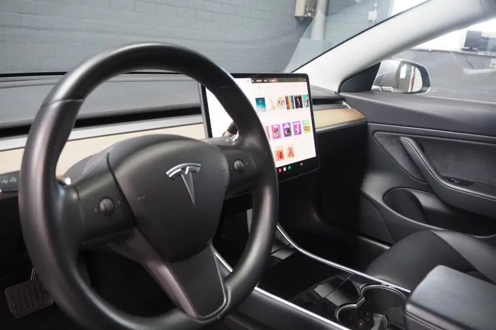 Tesla Model 3 Long Range AWD AutoPilote uit 2019, foto 8
