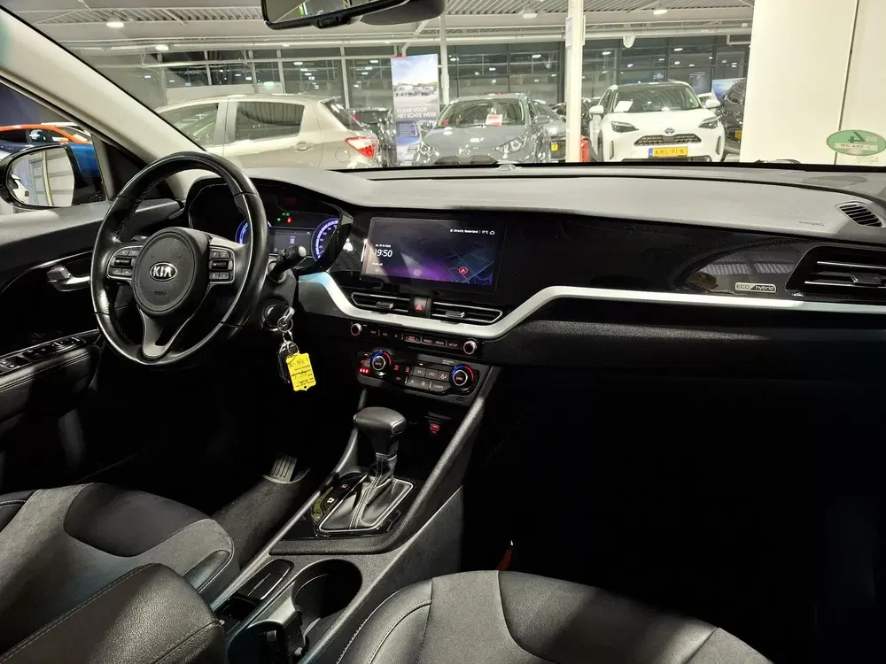 Kia Niro 1.6 GDi Hybrid DynamicLine Trekhaak uit 2020, foto 10