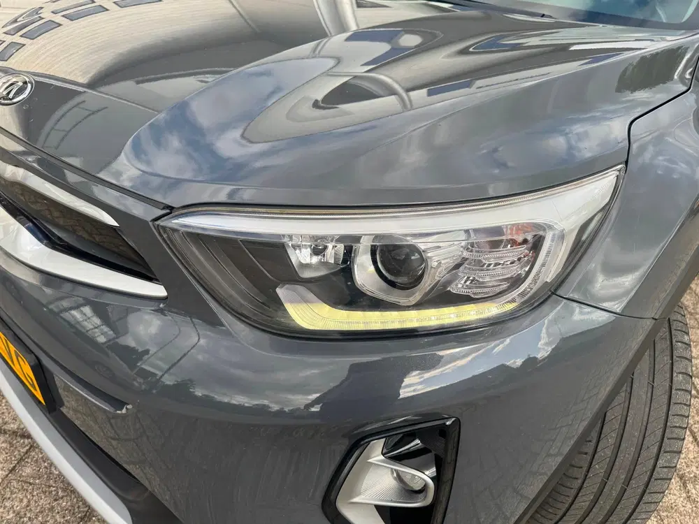 Kia Stonic 1.0 T-GDi MHEV DynamicPlusLine Camera uit 2021, foto 13