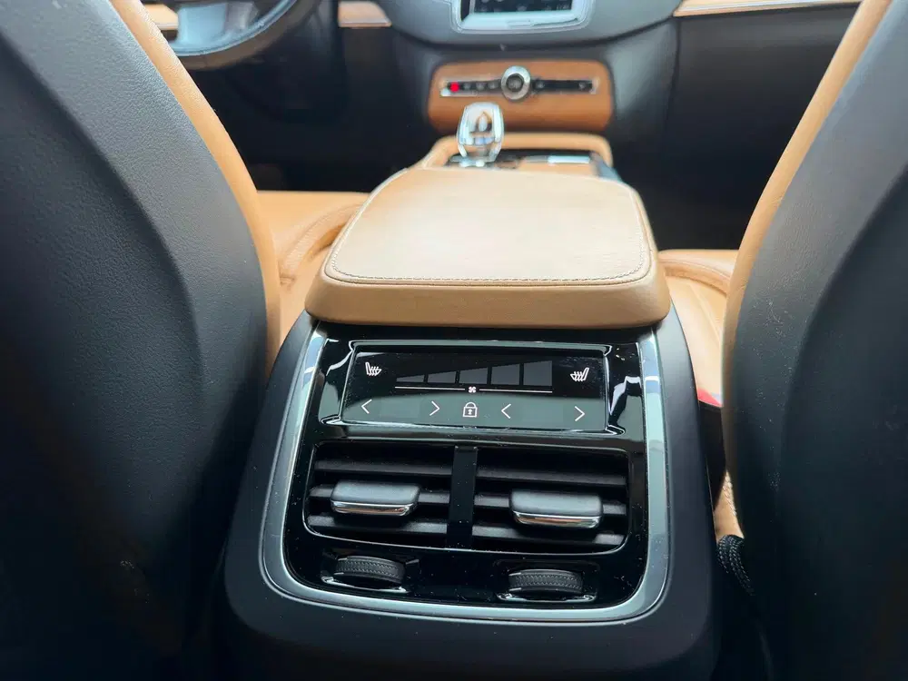 Volvo XC90 2.0 T8 Twin Engin uit 2019, foto 15
