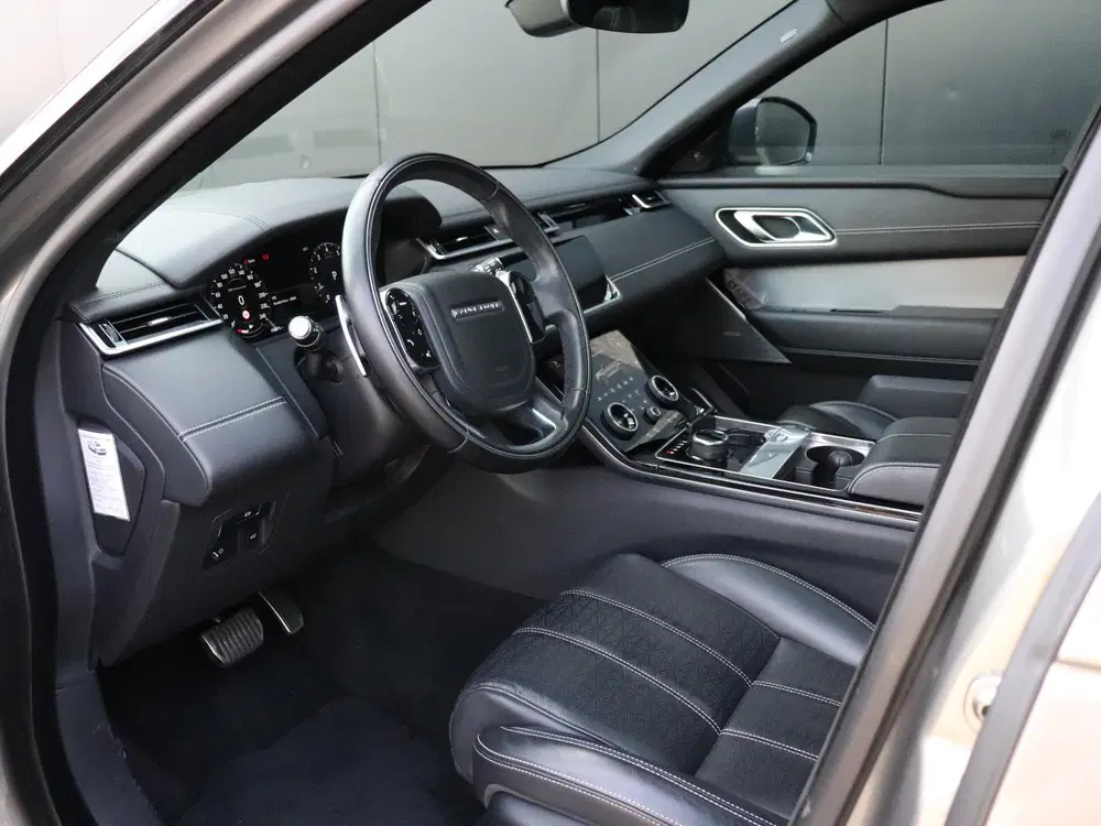 Land Rover Range Rover Velar 2.0 P250 Turbo AWD R-Dynamic HS uit 2019, foto 11