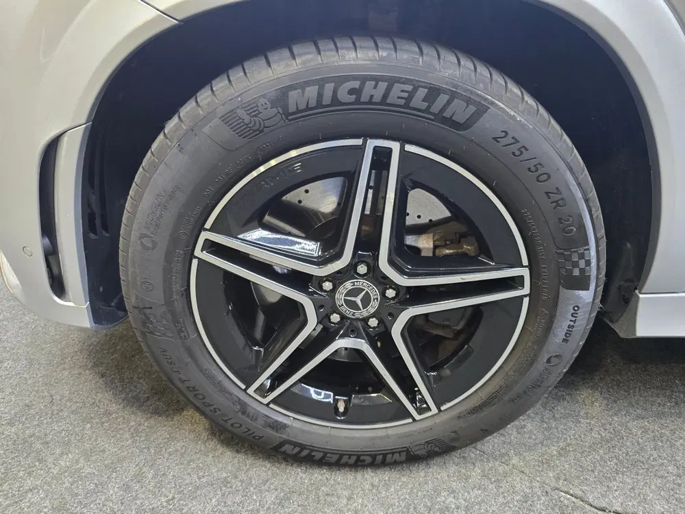 Mercedes-Benz GLE 350 e 4MATIC Premium Plus Luchtveri uit 2021, foto 2
