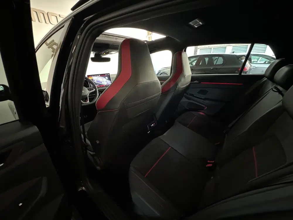 Volkswagen Golf 2.0 8.5 TSI GTI Clubsport Pano uit 2025, foto 15