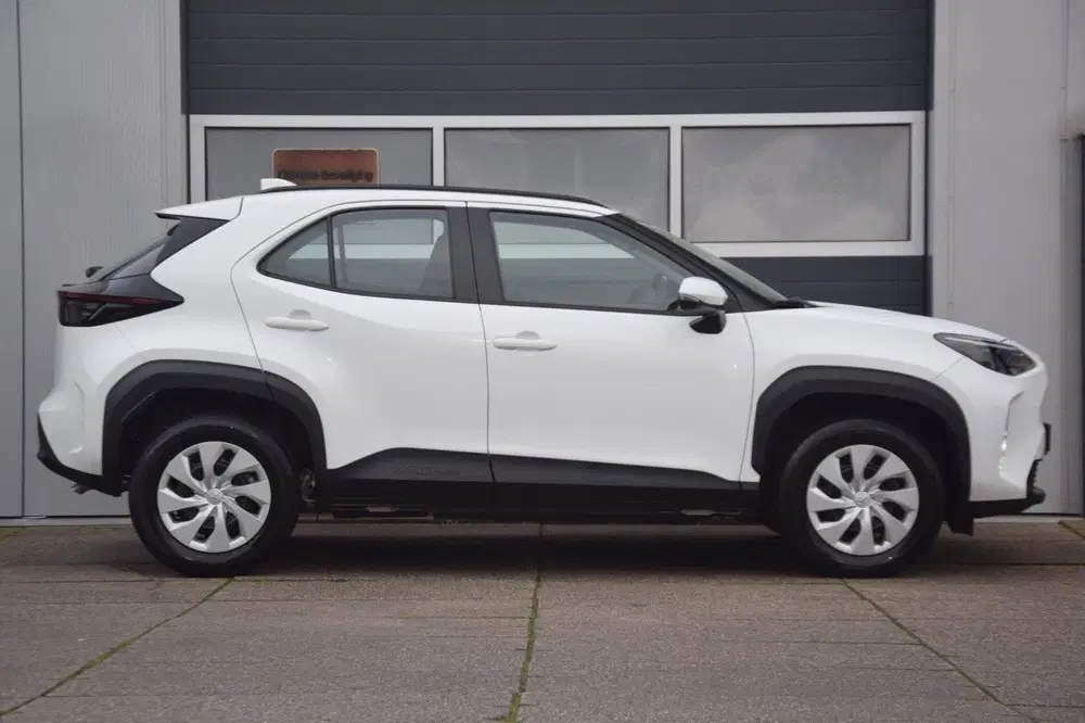 Toyota Yaris Cross 1.5 VVT-I Comfort APPLE CARPLAY uit 2023, foto 4