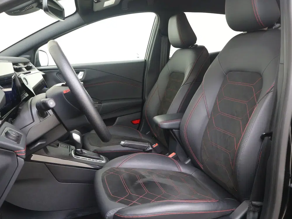 Ford Puma 1.0 EcoBoost Hybrid ST-Line X uit 2025, foto 3