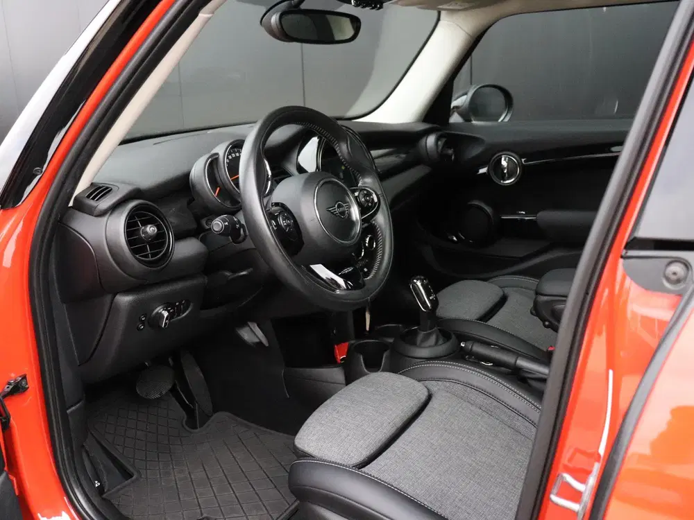 Mini Cooper 1.5 Cooper Chili uit 2019, foto 10