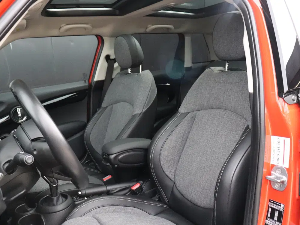 Mini Cooper 1.5 Cooper Chili uit 2019, foto 11