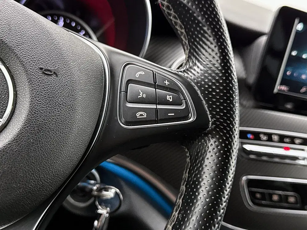 Mercedes-Benz V-Klasse 300d Lang DC Avantgarde AMG line Lede uit 2020, foto 9