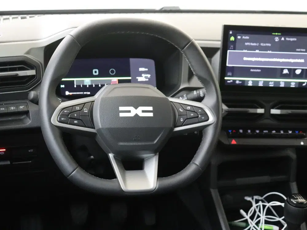 Dacia Bigster 1.2 Mild Hybrid 140 PK Journey Vaste Trekh uit 2025, foto 13