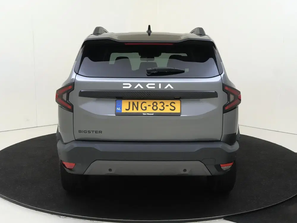 Dacia Bigster 1.2 Mild Hybrid 140 PK Journey Vaste Trekh uit 2025, foto 7