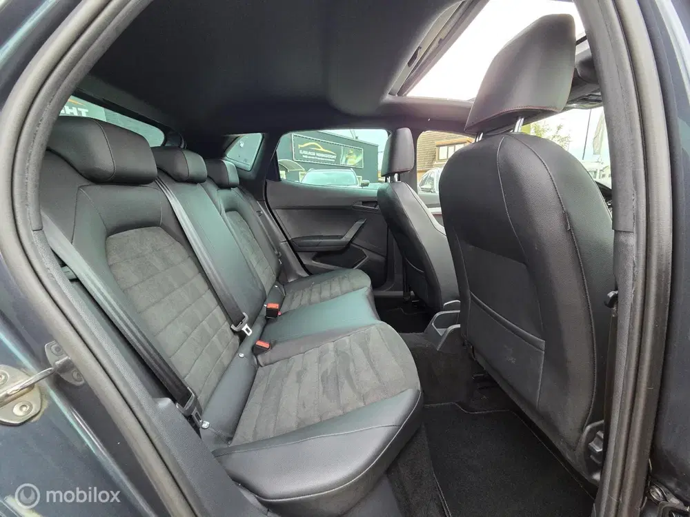 SEAT Ibiza 1.0 FR Black Edition uit 2022, foto 13