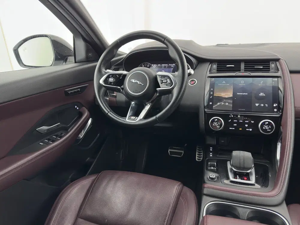 Jaguar E-Pace 1.5 P300e AWD R-Dynamic HSE (Plug-in) {SoH uit 2022, foto 7