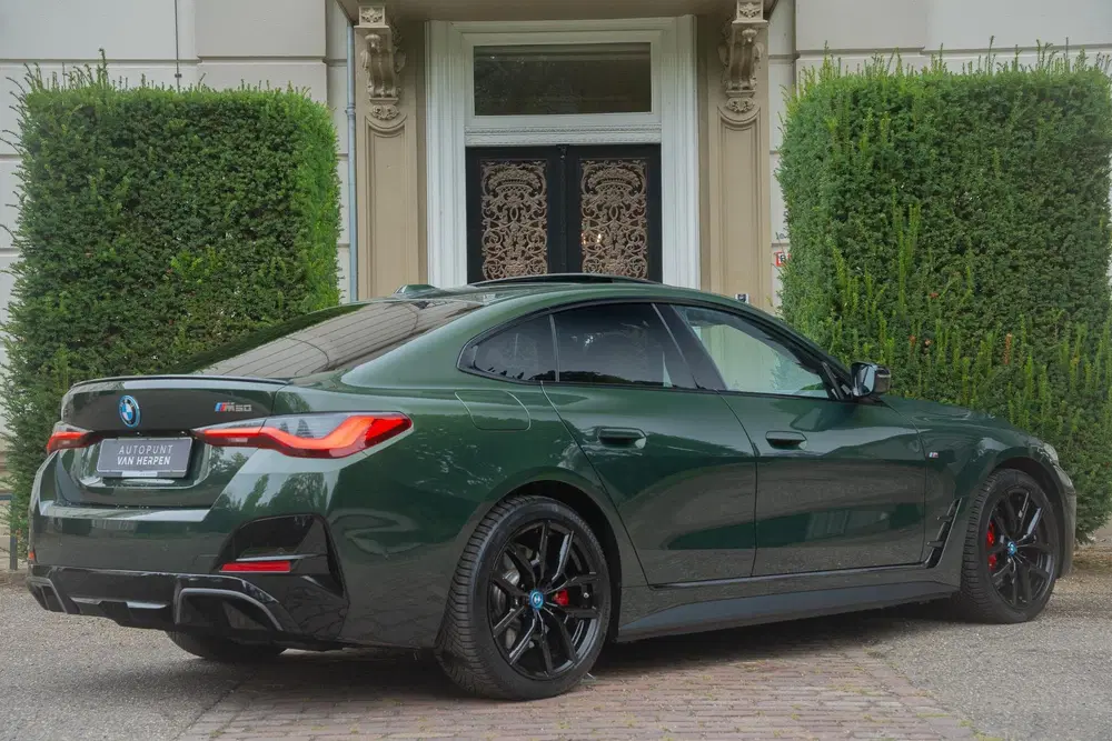 BMW i4 M50 High Executive 84 kWh PANO uit 2024, foto 5