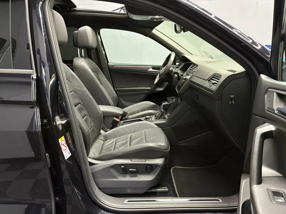 Volkswagen Tiguan Allspace 2.0 TSI 4M 3xR-line 7p. PANO IQ uit 2022, foto 10