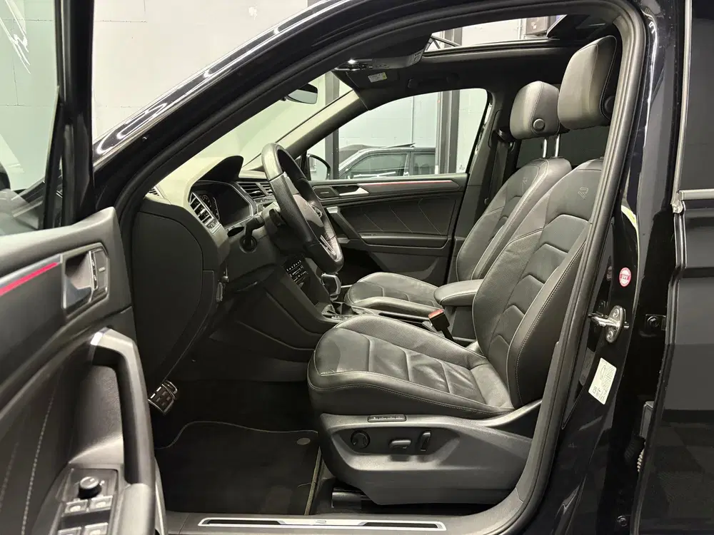 Volkswagen Tiguan Allspace 2.0 TSI 4M 3xR-line 7p. PANO IQ uit 2022, foto 5