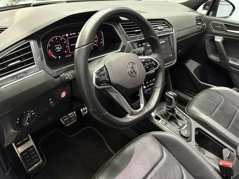 Volkswagen Tiguan Allspace 2.0 TSI 4M 3xR-line 7p. PANO IQ uit 2022, foto 7